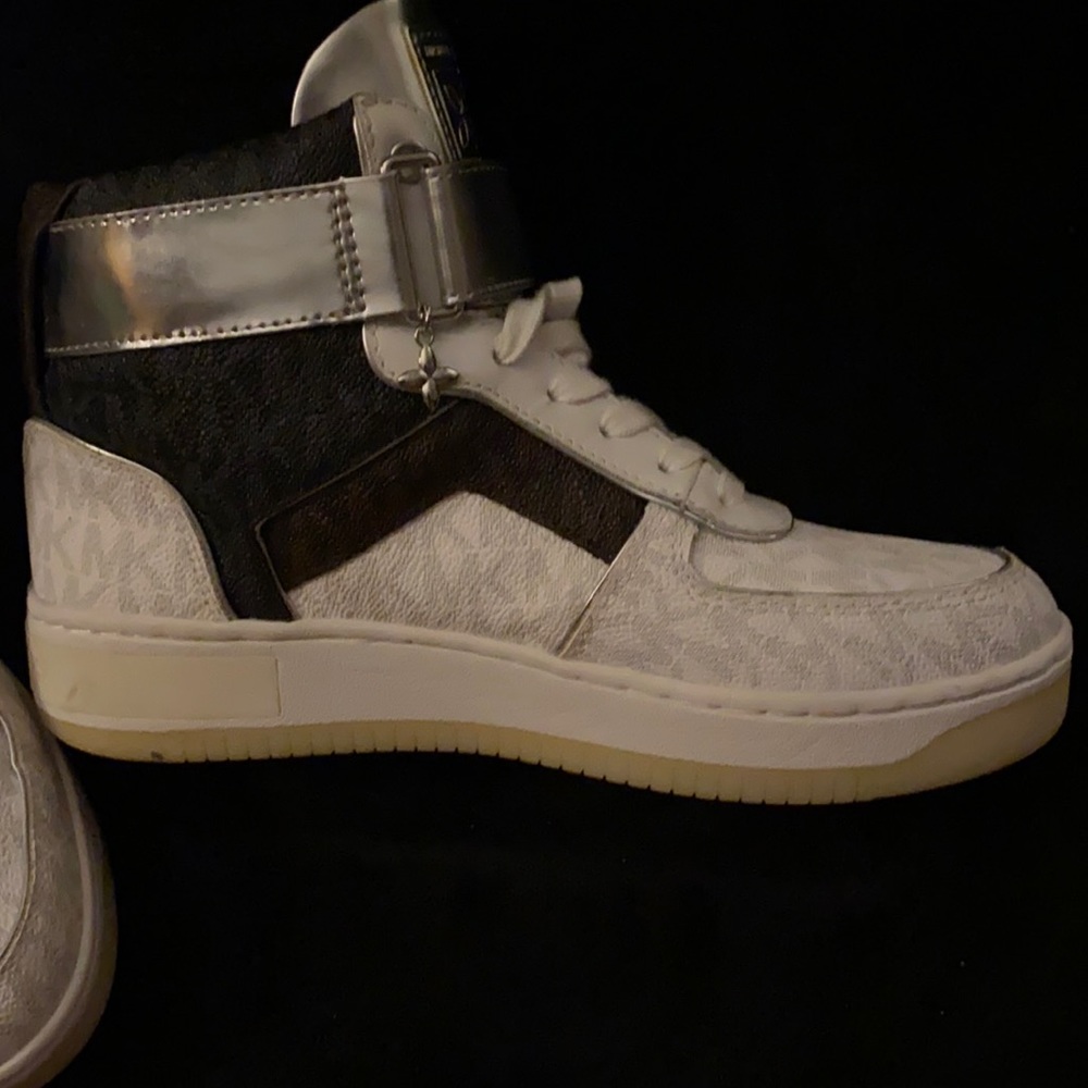 High top Michael Kors Sneakers